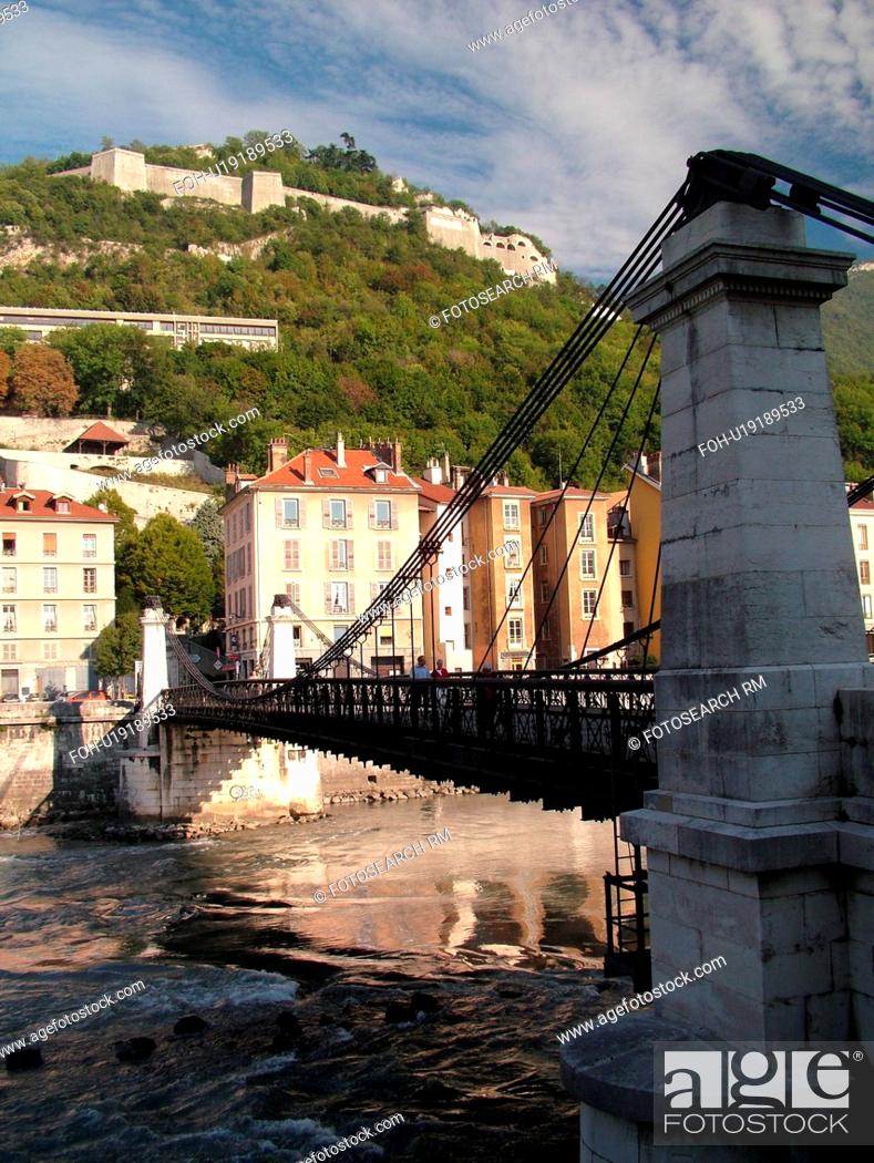 Stock Photo: France, Grenoble, Isere, Rhone-Alpes, Europe, Isere River, bridge, Fort de la Bastille.