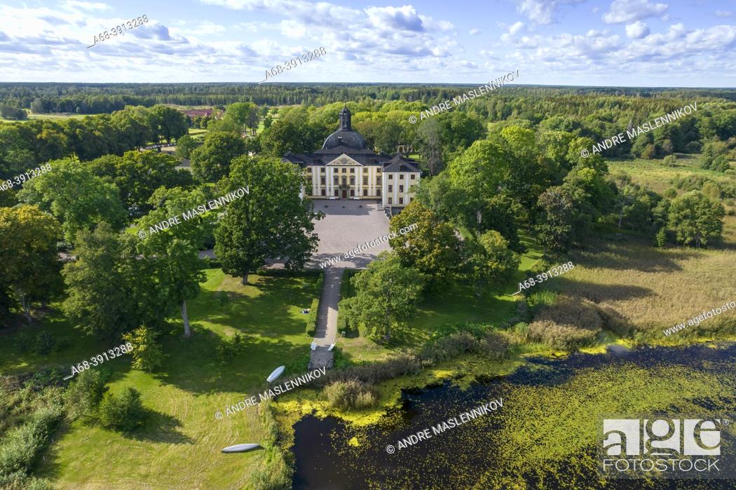 Stock Photo: Örbyhus Castle is a castle in Vendels parish in Tierp municipality in northern Uppland. About 2â. “3 kilometers north of the castle is Örbyhus station community.