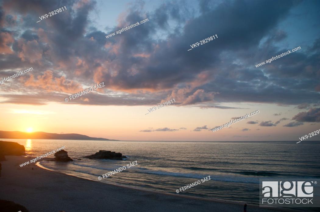 Photo de stock: Beach of Longara, Galicia, north of Spain.