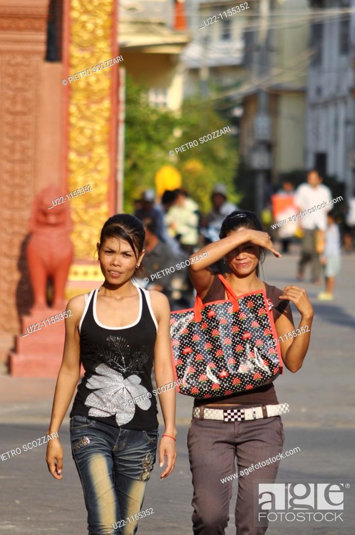 Escort girls in Phnom Penh