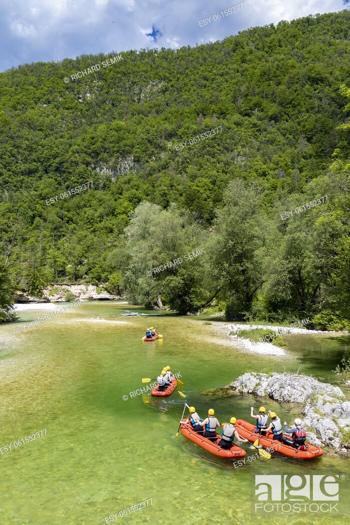 Imagen: Rafting, Sava Bohinjka in Triglav national park, Slovenia.
