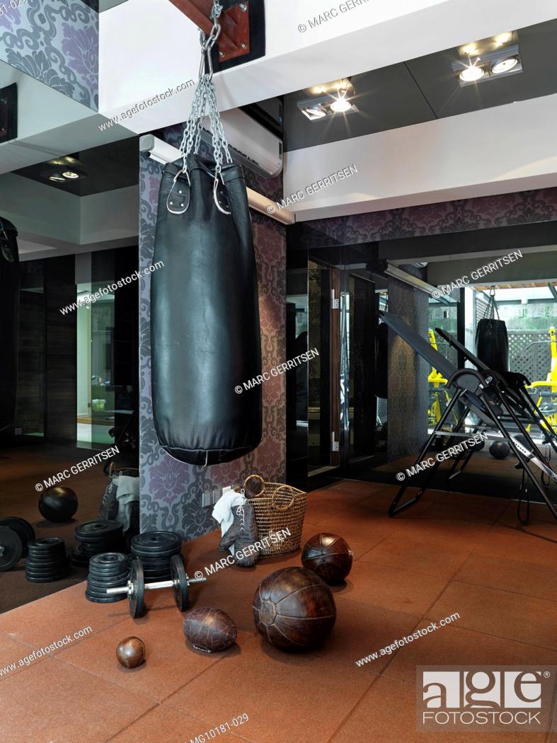 100 lb. Muay Thai Heavy Bag – Century Martial Arts