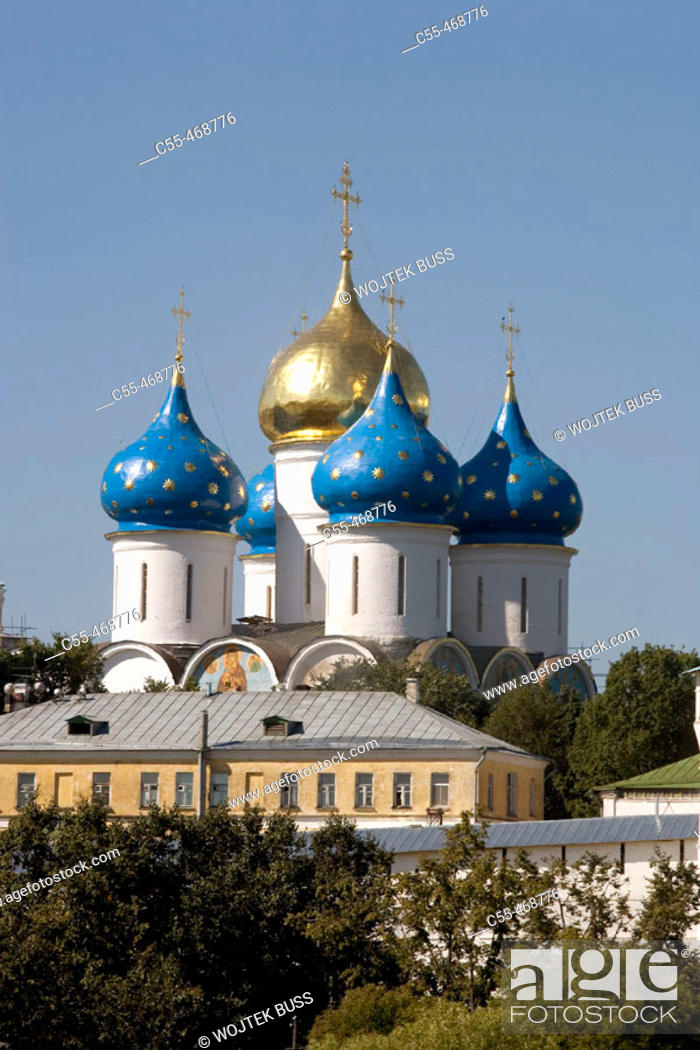 Stock Photo: Assumption Cathedral (1559-1585), Holy Trinity-St. Sergius Lavra (monastery), Sergiyev Posad. Golden Ring, Russia.