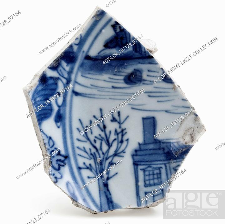 Photo de stock: Fragment of Chinese porcelain dish with Dutch decor, plate dish bowl tableware holder soil find ceramic porcelain, hand-turned ornamented glazed baked Bottom.