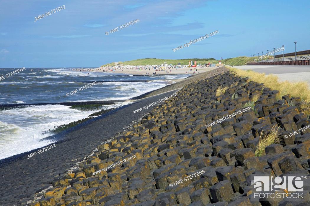 Stock Photo: Beach and coastal management of the East Frisian island of Baltrum.