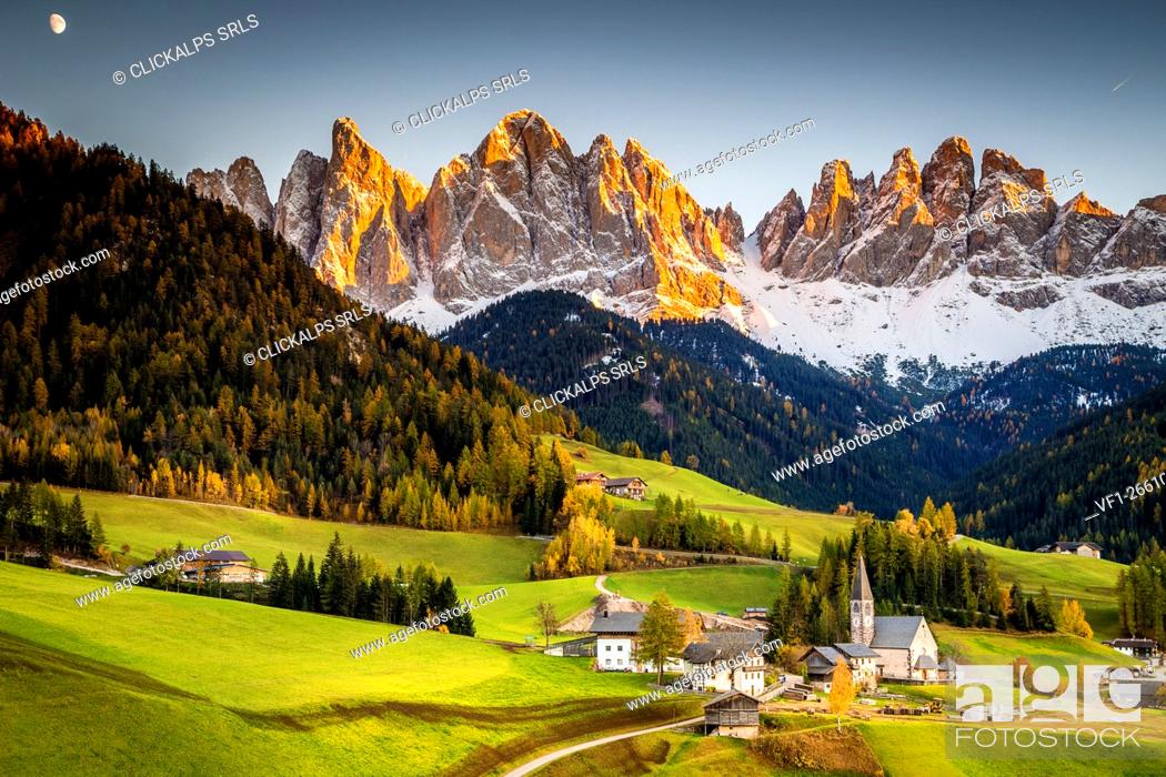 Stock Photo: Val di Funes, Trentino Alto Adige, Italy.