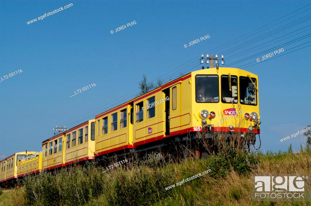 Stock Photo: 'Le Train Jaune'. La Tour de Carol-Enveigt. French Cerdanya. Pyrénées-Orientales. Languedoc-Roussillon. France.