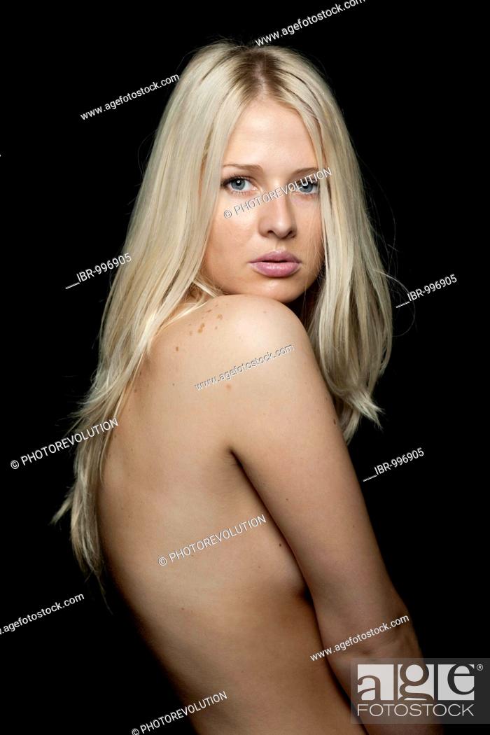 Young Breast Photo Blond