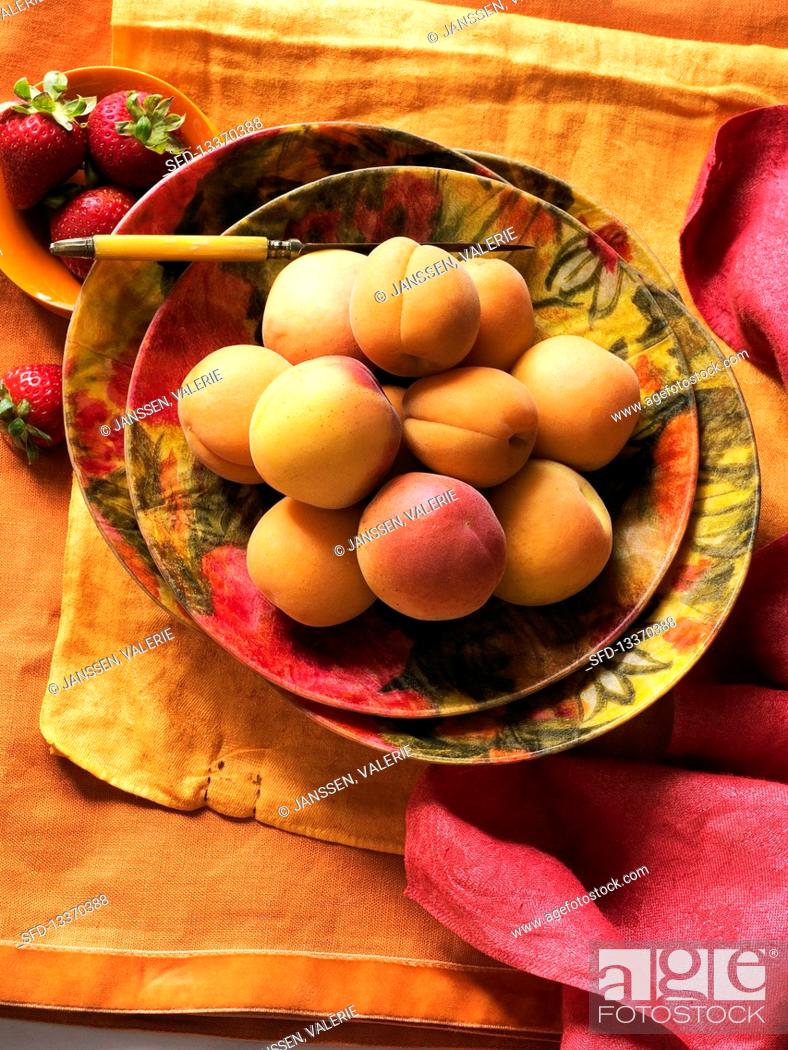 Imagen: Apricots.