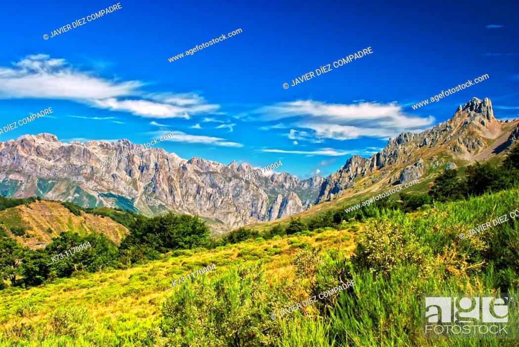 Stock Photo: Torre del Friero (2445 m) and Western Massif. Picos de Europa National Park. Leon province. Castilla y Leon. Spain.