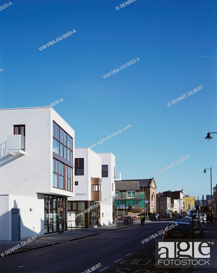 Stock Photo: DONNYBROOK QUARTER, PARNELL ROAD, LONDON, E3 BOW, UK, PETER BARBER ARCHITECTS, EXTERIOR, STREET VIEW.