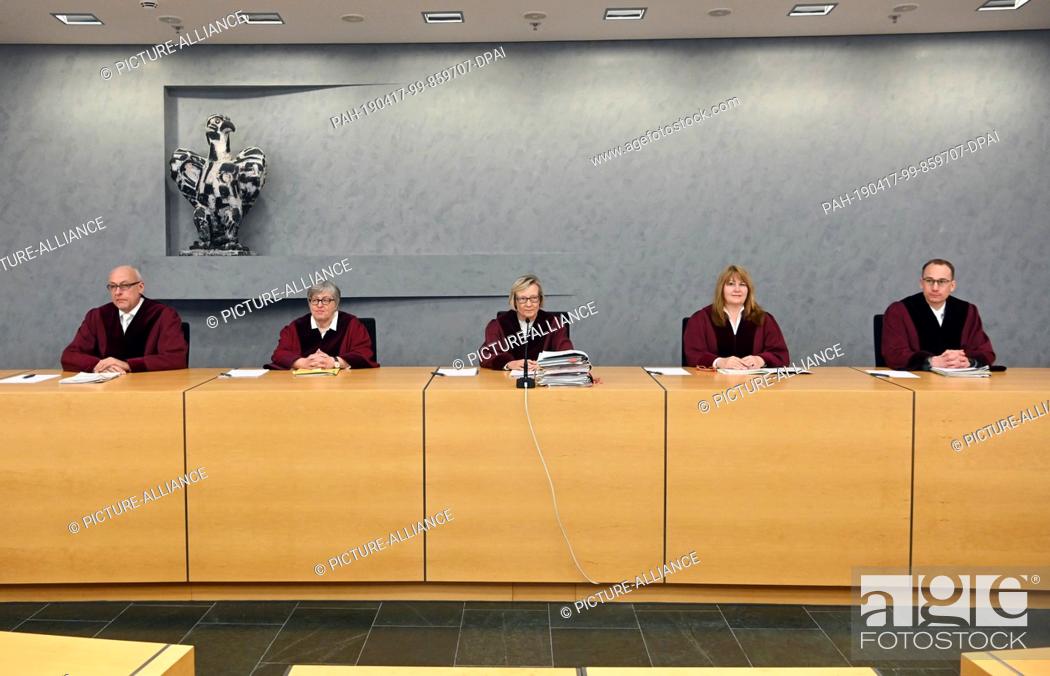 Stock Photo: 17 April 2019, Baden-Wuerttemberg, Karlsruhe: The Eighth Civil Senate at the Federal Supreme Court (BGH, l-r), Bernhard Schneider, Gabriele Hessel.