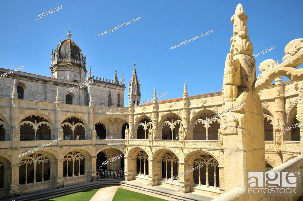 Stock Photo: Two-storeyed cloister in the enclosure, Claustro, of the Hieronymites Monastery, Mosteiro dos Jeronimos, UNESCO World Heritage Site, Manueline style.