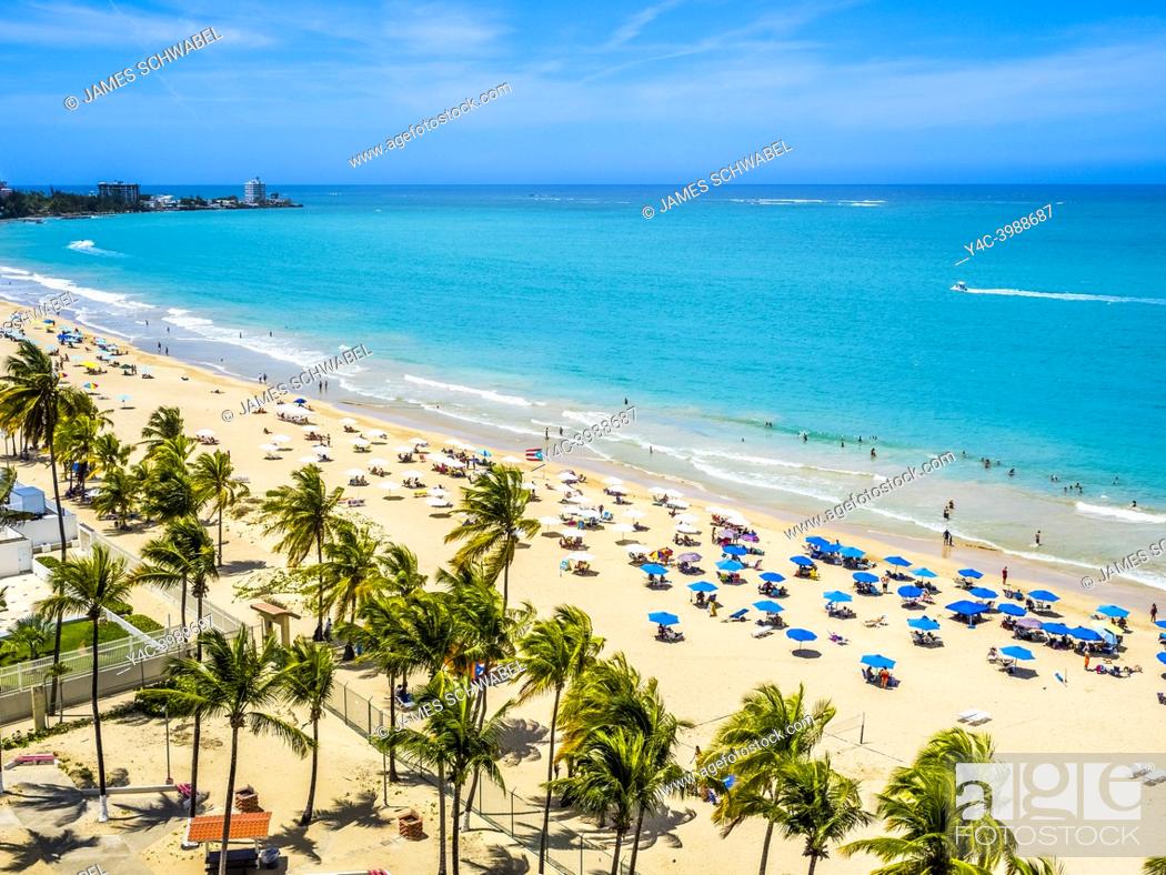 Photo de stock: Isla Verde Beach on the Atlantic Ocean in the Metropolitan Area of San Juan in Carolina Puerto Rico, .