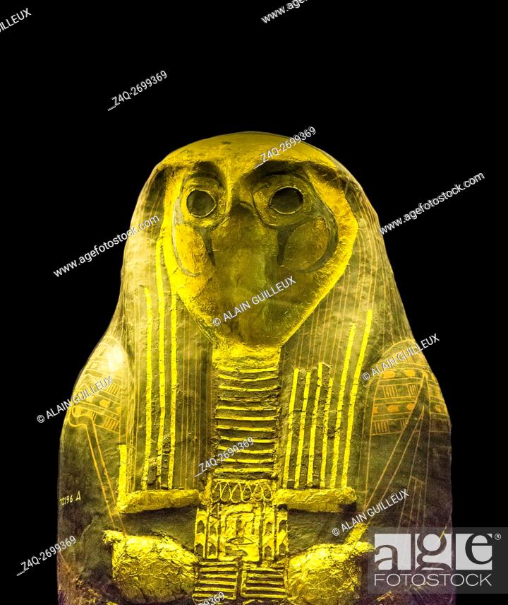 Stock Photo: Egypt, Cairo, Egyptian Museum, cartonnage coffin with hawk head, found in the royal necropolis of Tanis, burial of the king Sheshonq 2.