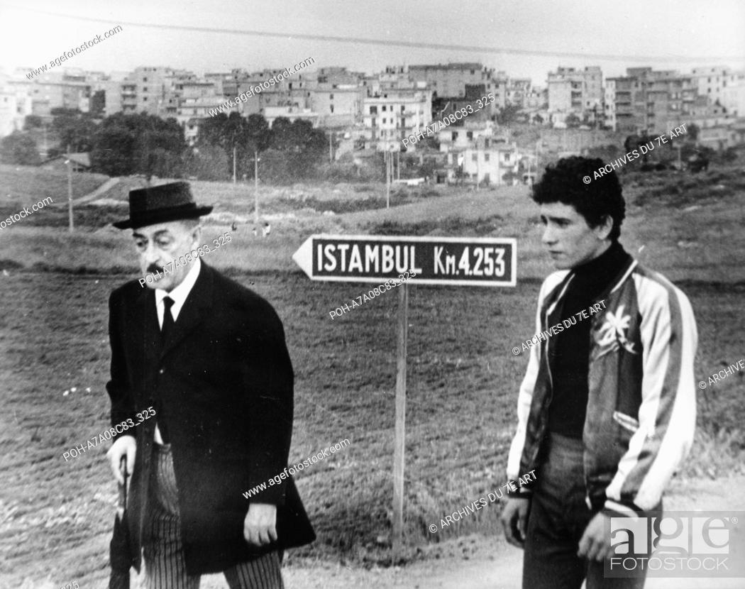 Stock Photo: Uccellacci e uccellini  Hawks and Sparrows Year : 1966 - Italy Totò, Ninetto Davoli  Director : Pier Paolo Pasolini Photo: Divo Cavicchioli.