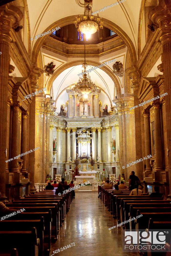 Basilica of Our Lady of Zapopan, Guadalajara, Jalisco, Mexico, Foto de  Stock, Imagen Derechos Protegidos Pic. N28-2434672 | agefotostock