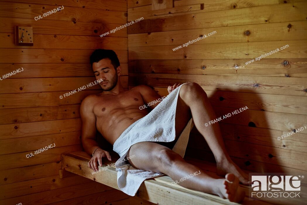 Jungs nackt in sauna