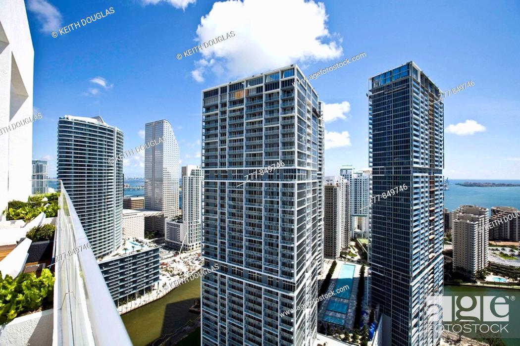 Stock Photo: Balcony overlooking Miami River, Miami, Florida, USA.