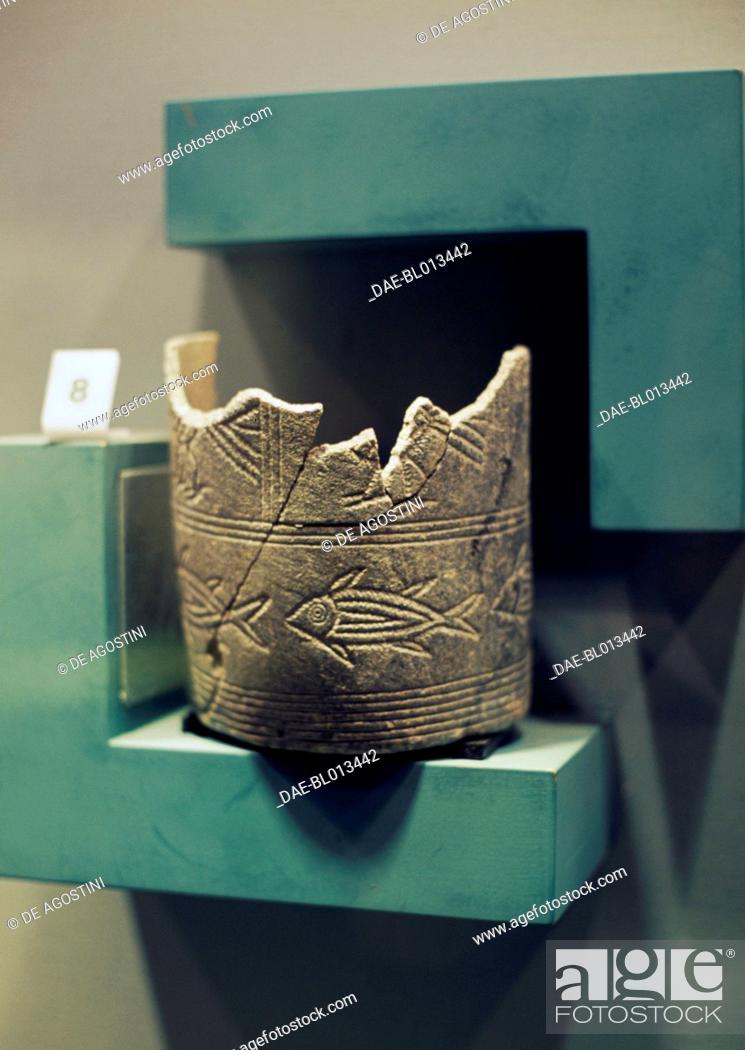 Stock Photo: Vase with fish motifs, from Jebel al-Buhais, Ras al-Khaimah, United Arab Emirates, 1000 BC.  Ras Al Khaimah, Ras Al Khaimah National Museum.