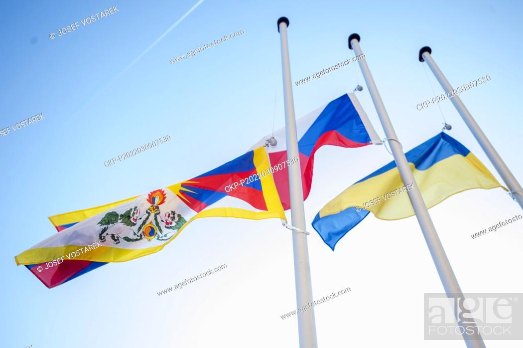 Kolin City Hall raises Tibetan flag and joins nationwide event Flag for  Tibet in Prague, Stock Photo, Picture And Rights Managed Image. Pic.  CKP-P2022030907530 | agefotostock