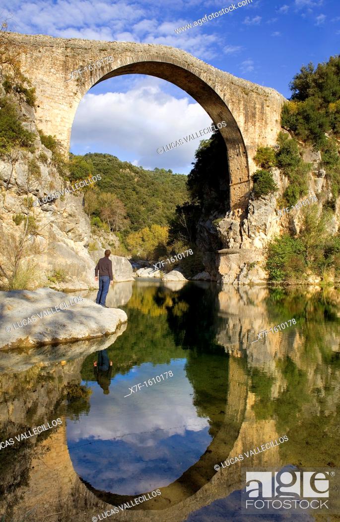 Stock Photo: Bridge over Llierca River - 14th Century -, between Sadernes and Montagut villages, La Garrotxa, Girona, Spain.