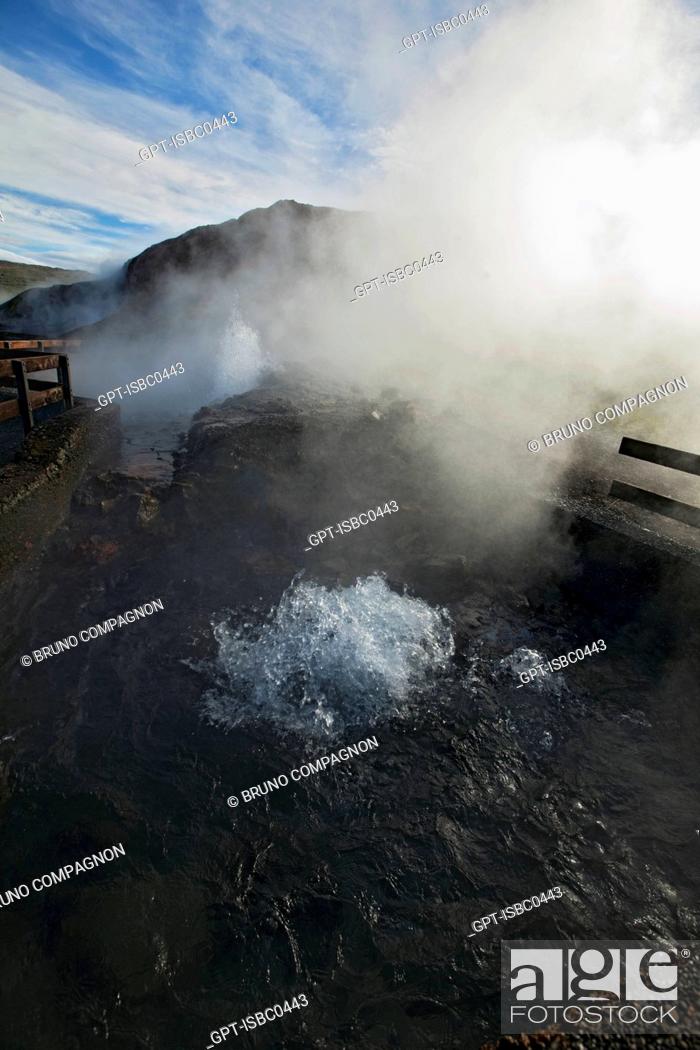 Photo de stock: THE HOT SPRINGS OF DEILDARTUNGUHVER, THE MOST POWERFUL IN ICELAND. THE WATER IS USED FOR HEATING THE ENTIRE REGION AND IS MANAGED BY THE ORKUVEITA REYKJAVIKUR.