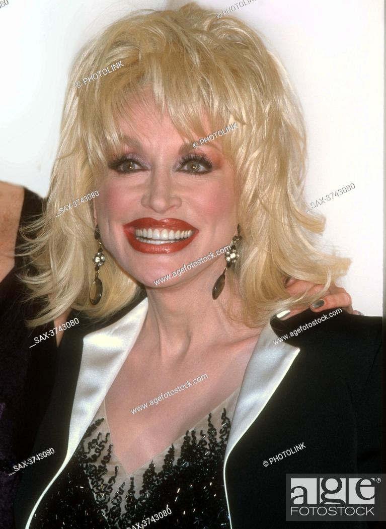 Stock Photo: Dolly Parton 2001.Photo By John Barrett/PHOTOlink.net.