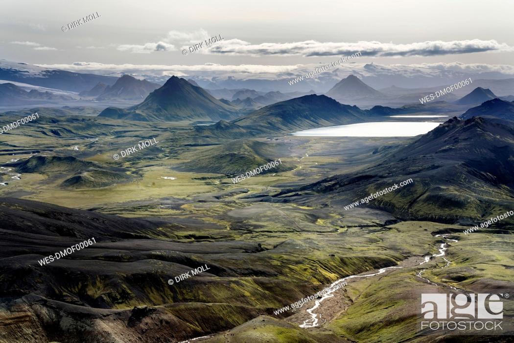 Stock Photo: Iceland, South West, View from Laugavegur trail from Landmannalaugar to Porsmoerk.