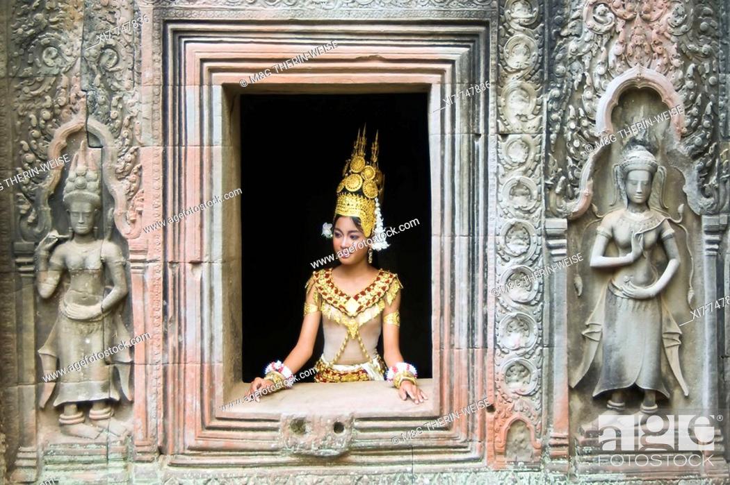 Stock Photo: Apsara dancer, Ta Som Temple, Angkor, Siem Reap, Cambodia.