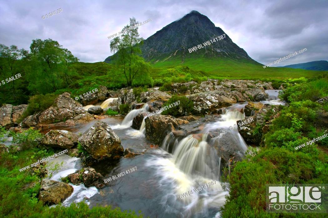 Stock Photo: Buachaille Etive Mor and riverbed of Coupal river at high water level after heavy rains, United Kingdom, Scotland, Highlands, Glen Etive.