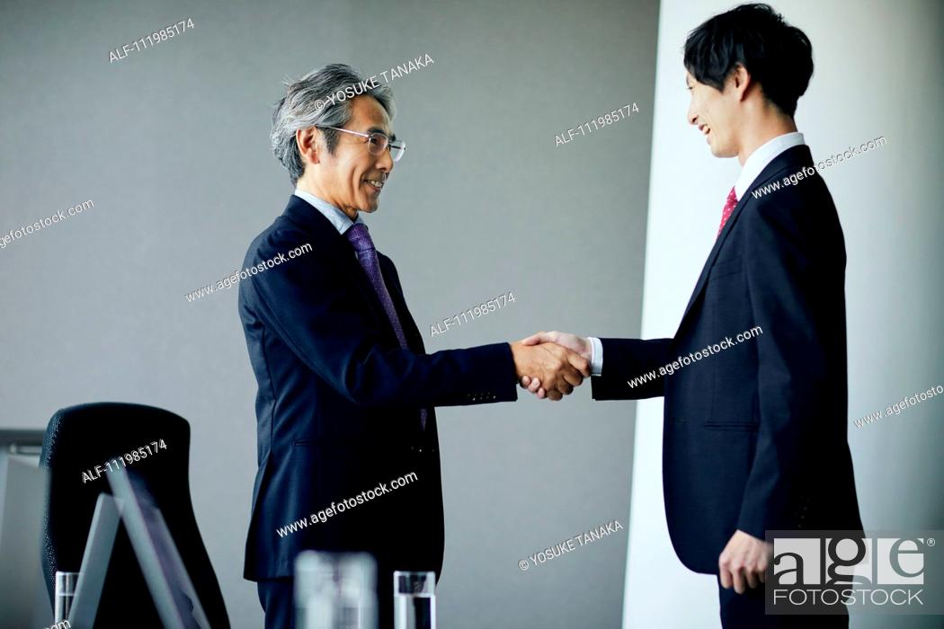 Stock Photo: Japanese businesspeople.