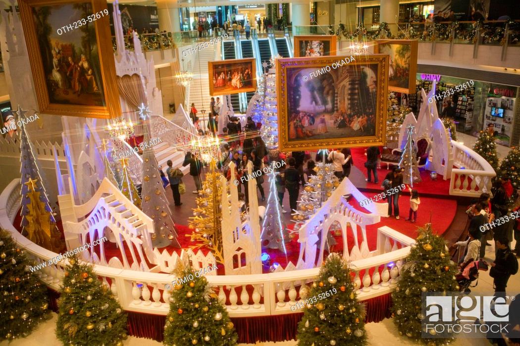Once upon a time, malls transformed into Christmas wonderlands |  TribLIVE.com