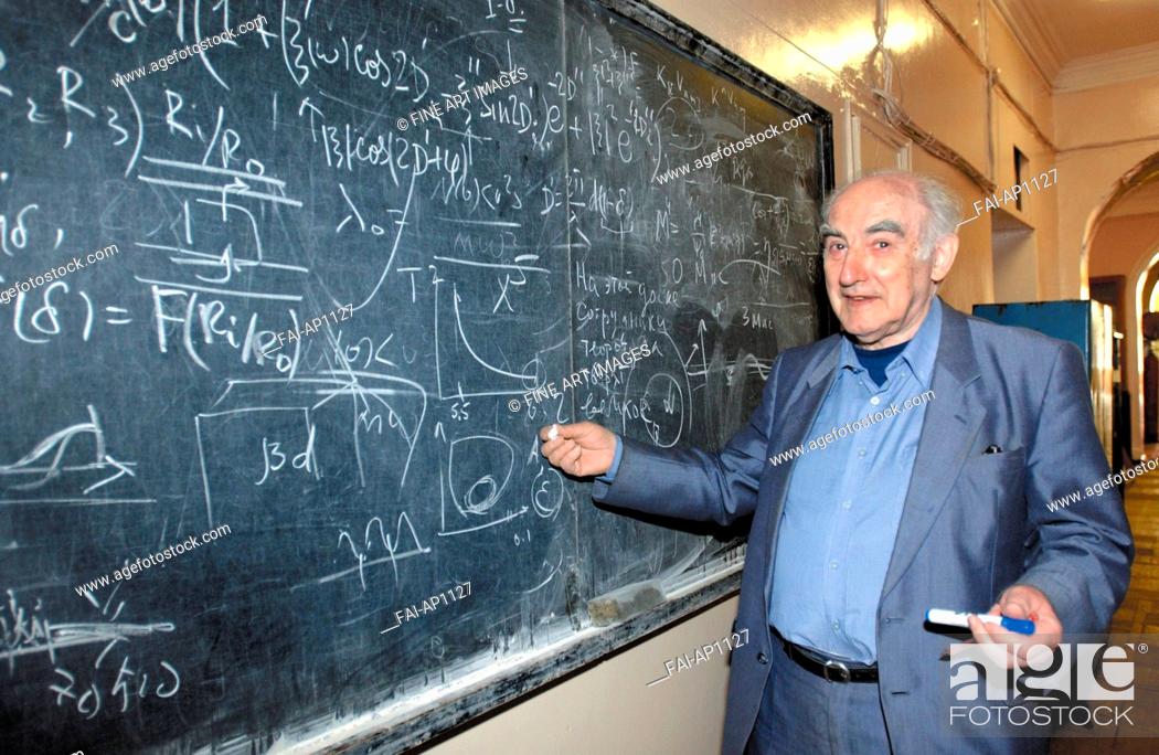 Russian theoretical physicist, astrophysicist Vitaly L. Ginzburg, Stock Photo, Photo et Image Droits gérés. Photo FAI-AP1127 | agefotostock