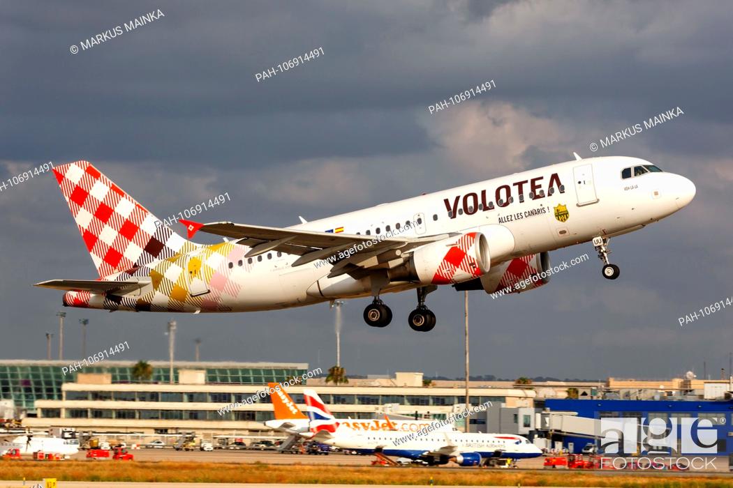 Calígrafo Fusión brazo Palma de Mallorca, Spain - July 21, 2018: Volotea Airbus A319 airplane  taking off at Palma de..., Foto de Stock, Imagen Derechos Protegidos Pic.  PAH-106914491 | agefotostock