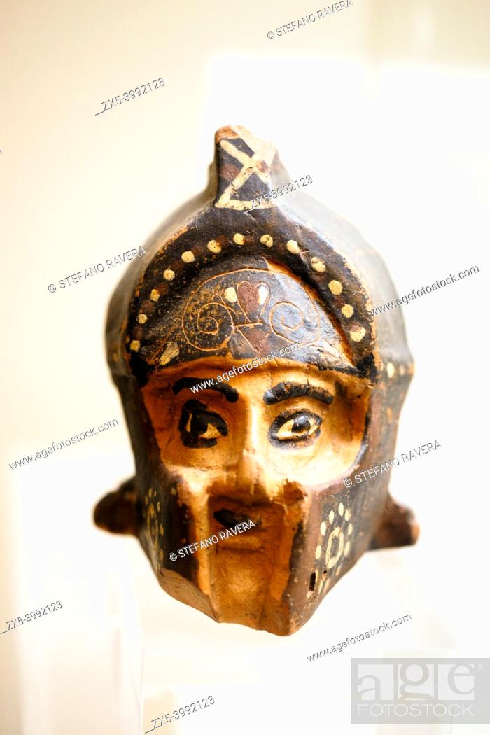 Photo de stock: Balsamarium in the shape of a head of a warrior with helmet. Greek-Eastern production (Rhodes?). end of VII-VI century - National Etruscan Museum of Villa.