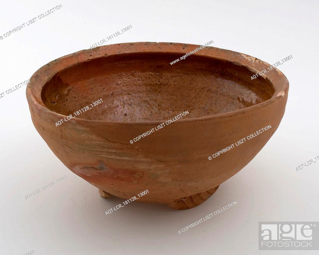 Stock Photo: Earthenware bowl, red shard, inside lead glaze, on three pinched stand fins, bowl crockery holder soil find ceramic earthenware glaze lead glaze.