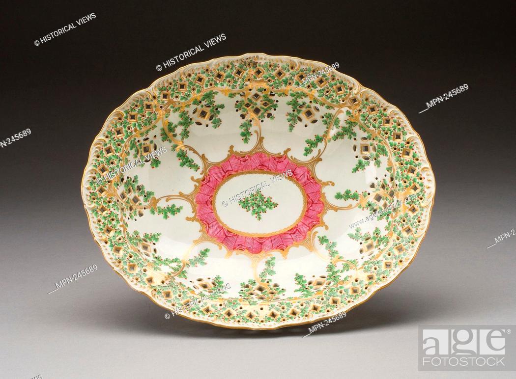 Stock Photo: Pierced Dish - About 1775 - Worcester Porcelain Factory Worcester, England, founded 1751 - Artist: Worcester Royal Porcelain Company, Origin: Worcester.