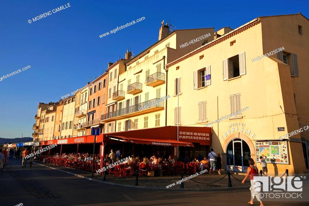 Stock Photo: France, Var, Saint Tropez, the old harbour, Quai Jean Jaures.
