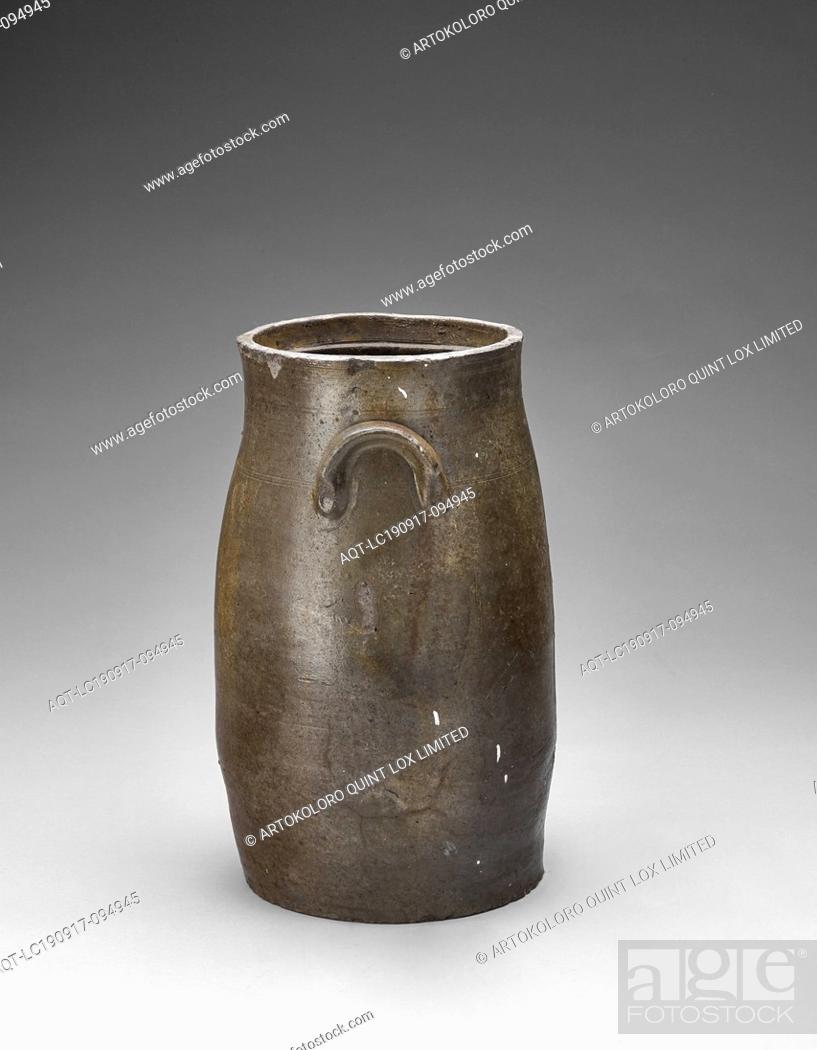 Imagen: churn, Uhl Pottery, Manufacturer (American), 1854 - about 1860, salt-glazed stoneware, 18 x 10-5/8 (diam.) in., Impressed, side, between handles: 6 Impressed.