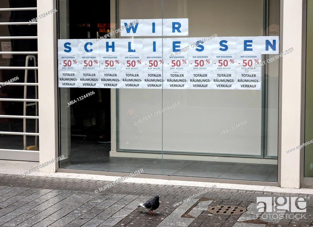 Stock Photo: Cologne, North Rhine-Westphalia, Germany - Cologne city center in times of the corona crisis during the second lockdown, clearance sale due to business closure.