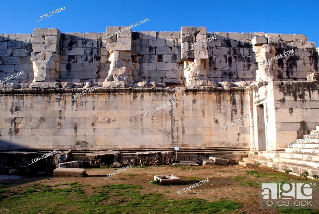 Stock Photo: Wall of Apollo temple in Didim, Turkey.