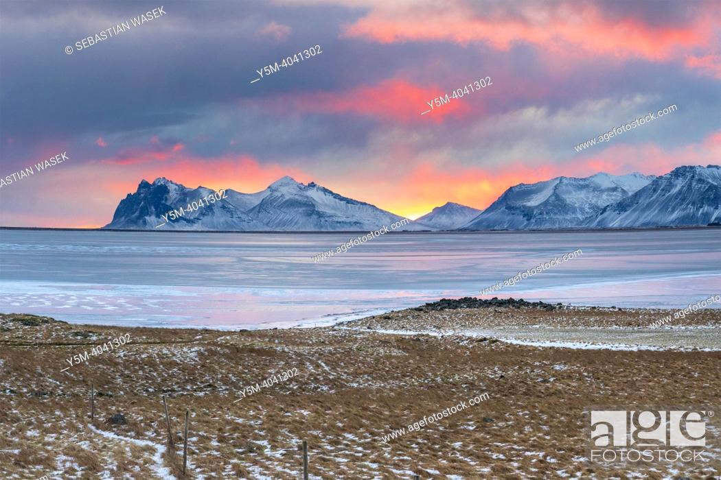 Stock Photo: Winter Icelandic Road Trip, Ring Road near Hvalnes, Eastern Region. Iceland, Europe.